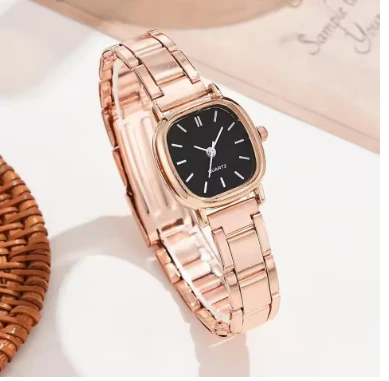 Luxurious Quartz Watch Featuring Stainless Steel Band - Image 11